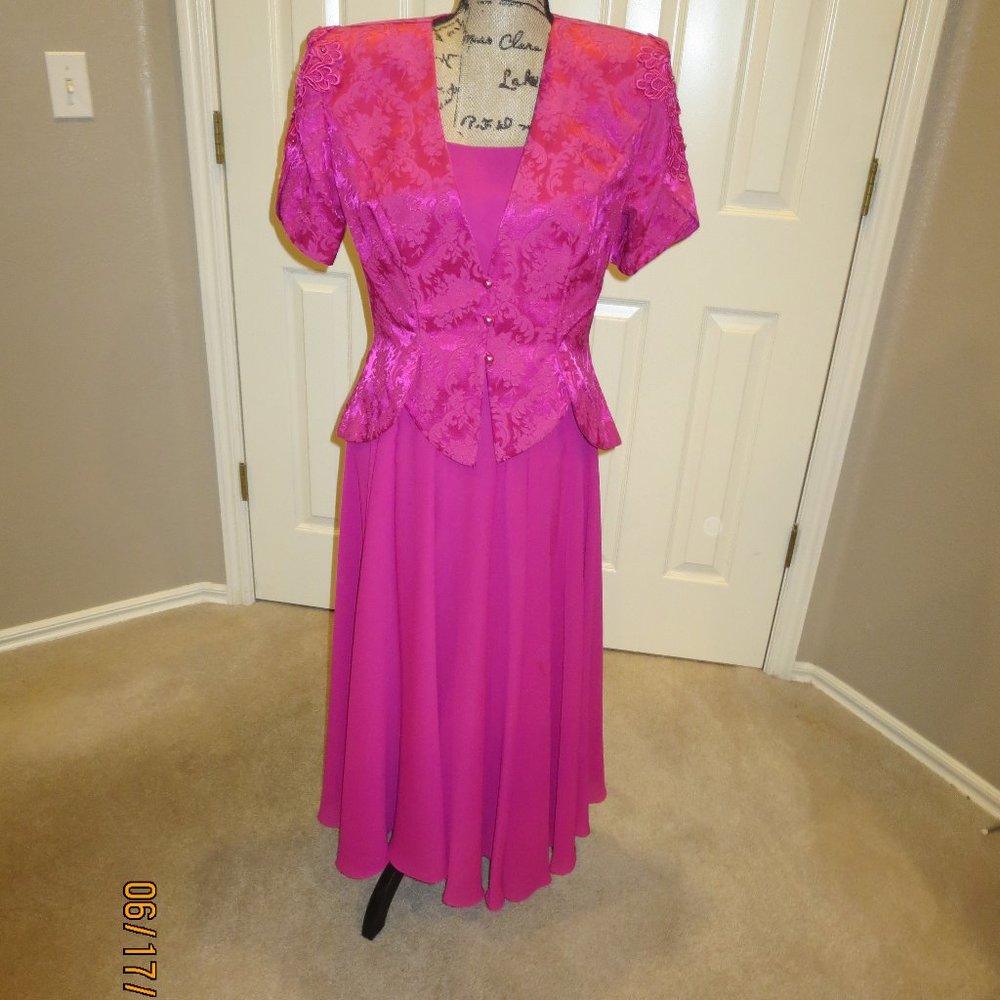 Women's NAH NAH COLLECTION Mother of Bride or Groom Dress  (8)and Shoes (Sz 8N)